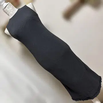 컨디션 최상 23구 슬리브리스 원피스