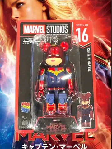 marvel x 베어브릭 CAPTAINMARVEL