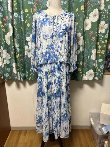 [ 로즈 티아라 ] 블루 계열 꽃무늬 프릴 롱 원피스