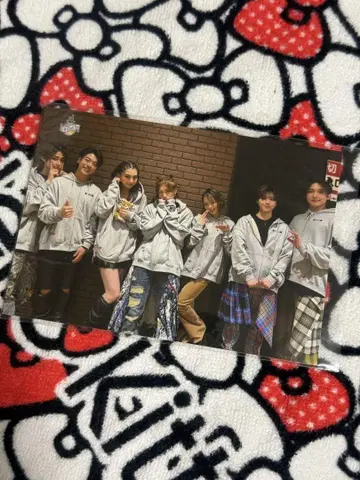 GENIC 브로마이드