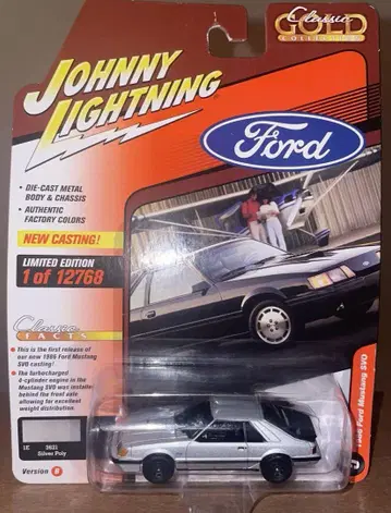 JOHNNYLIGHTNING 1/64 1986 포드 머스탱 SVO