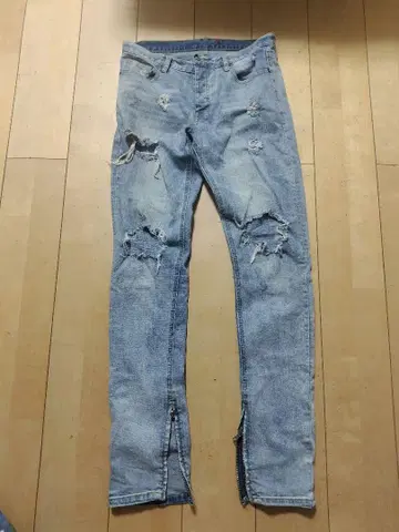 데미지 가공 스키니 청바지 라이트 블루