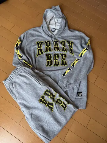 KRAZYBEE 셋업