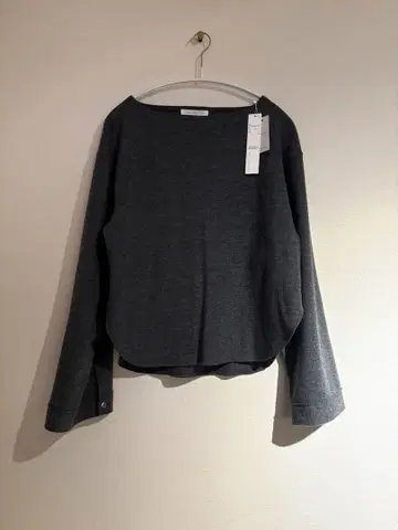 [ 미사용 ] GALERIE VIE / 갤러리 바이 와이드 슬리브 풀오버