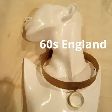 60s 런던 투명 수지 참 골드 메탈 초커