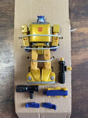 트랜스포머 레거시 골드버그 BuzzworthyBumblebee