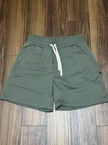 미사용 새상품 서프 앤 테일러 모트 하프 팬츠