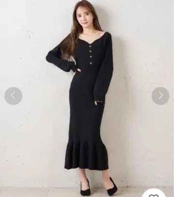 MIIA 하트넥 머메이드 니트 원피스