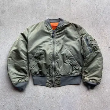 ALPHA INDUSTRIES MA-1 90's