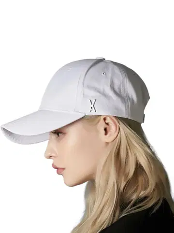 미사용 새상품 VARZAR 캡 화이트
