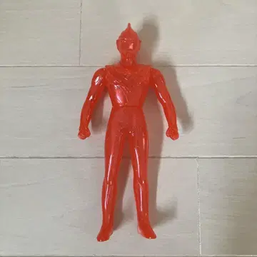 하이퍼 호비 한정판 소프트 비닐 울트라맨 가이아 레드 라메 1998년