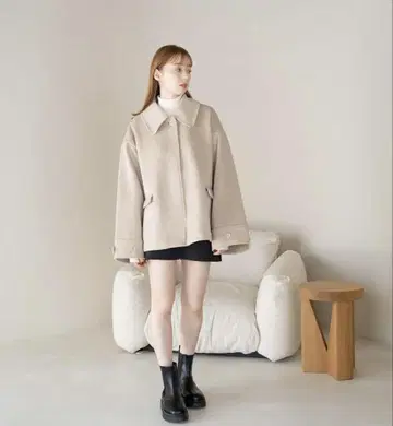 빅 칼라 미들 코트 베이지