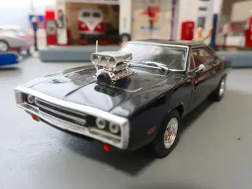 1/43 와이스피 돔의 닷지 차저 와일드 스피드 F&F