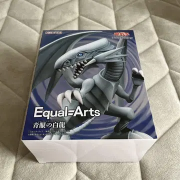 Equal=Arts 푸른 눈의 백룡 피규어