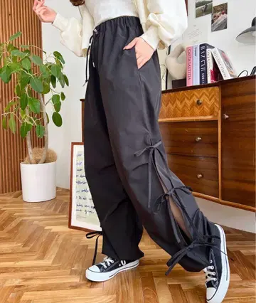 사이드 슬릿 리본 밀리터리 팬츠