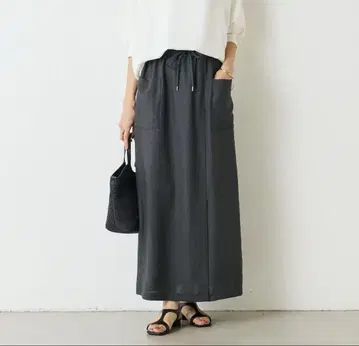 BEARDSLEY 린넨 느낌 포켓 스커트