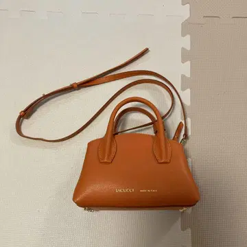 이아쿠치 오렌지 숄더백