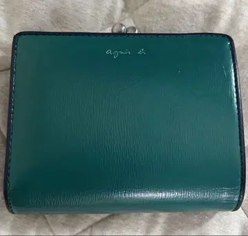Agnes b 그린 컬러 접이식 지갑