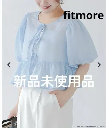 [미사용 새상품] fitmore 2WAY 리본 시어 자카드 숏 상의