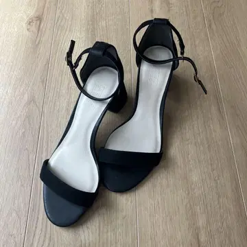 LOWRYSFARM 스웨이드 느낌 블랙 뮬 새상품급 L 사이즈