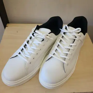 새상품 ZARA 남성용 스니커즈 44