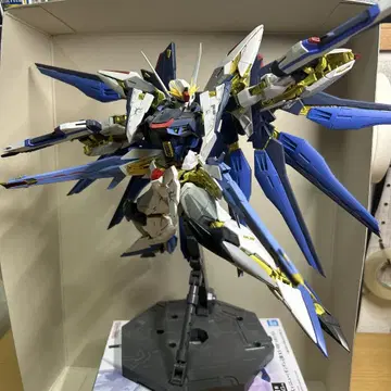 MG 이클립스 건담