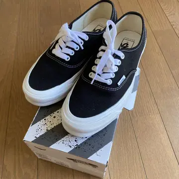 vans vault