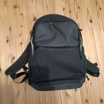 Incase 백팩