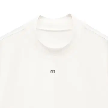 TRAVIS MATHEW 화이트 모크넥 반팔