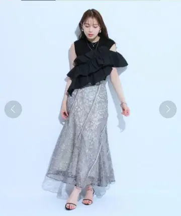 플로라 레이스 스커트 마이 스트라다