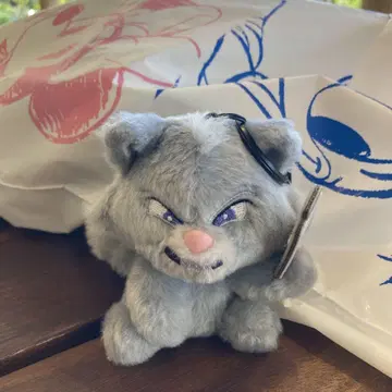 빌런즈 이즈마 키티 봉제 인형 키링 키
