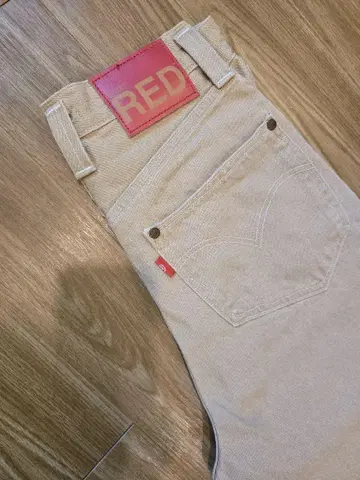 리바이스 레드 하이 루즈 플레어