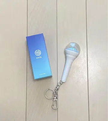 DAY6 응원봉 키링