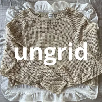 Ungrid 메쉬 니트 긴팔 상의 베이지