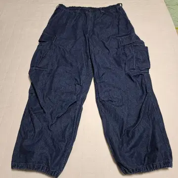 다크 블루 데님 카고 팬츠