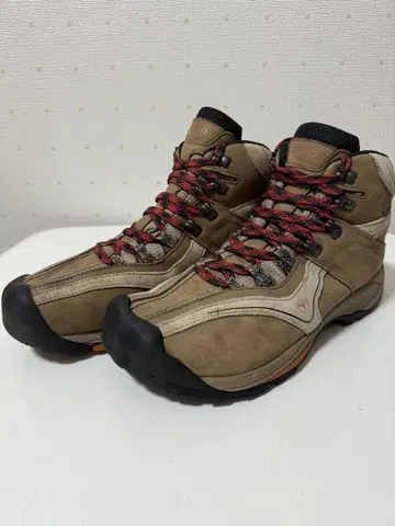 TrekSta 트렉스타 트레킹 슈즈 등산화 고어텍스 27cm