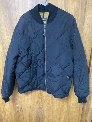 Eddie Bauer 에디 바우어 스카이 라이너 다운 자켓 블랙