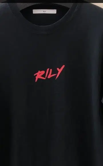 RILY 롱T 블랙 S 사이즈