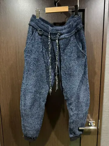 프란시스토모크스 네이비 스웨트 팬츠
