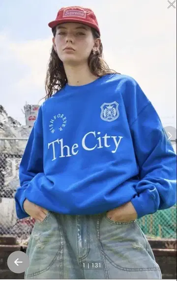 파란색 프린트 트레이닝복 The City