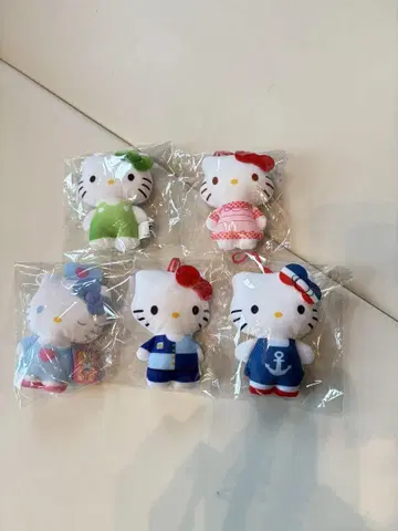 헬로키티 봉제 인형 마스코트 키링 세트 판매