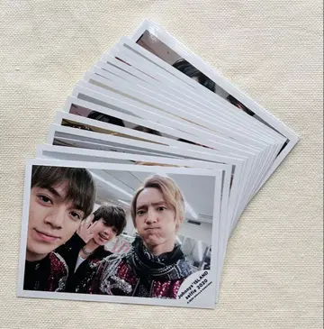 TravisJapan 셀피 공식 사진