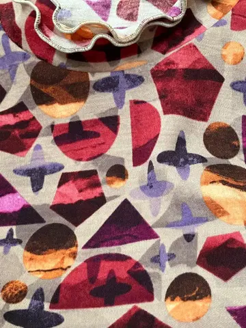 기하학 패턴 반팔 T셔츠