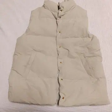 어반 리서치 도어스 베이지 다운 퀼팅 베스트 M