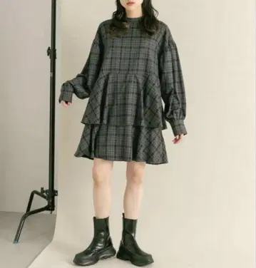 티어드 체크 미니 원피스 KBF