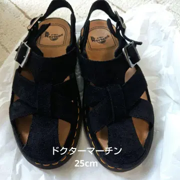 1회만 사용 새상품급 닥터마틴 샌들 25cm