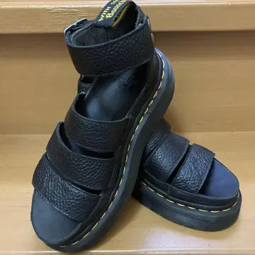 [ 새상품급 ] Dr.Martens 샌들 uk3