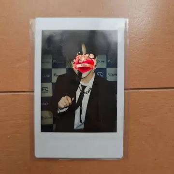 나인아이 NINE.i 베리 폴라로이드