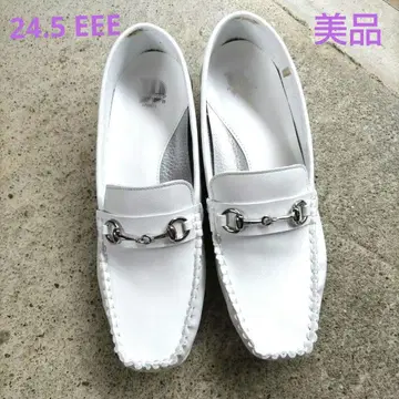 [ 새상품급 ] 윌슨 리 비트 로퍼 화이트 슬립온 24.5cm EEE