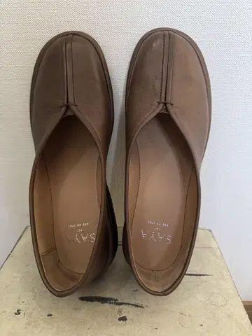 SAYA 플랫슈즈
